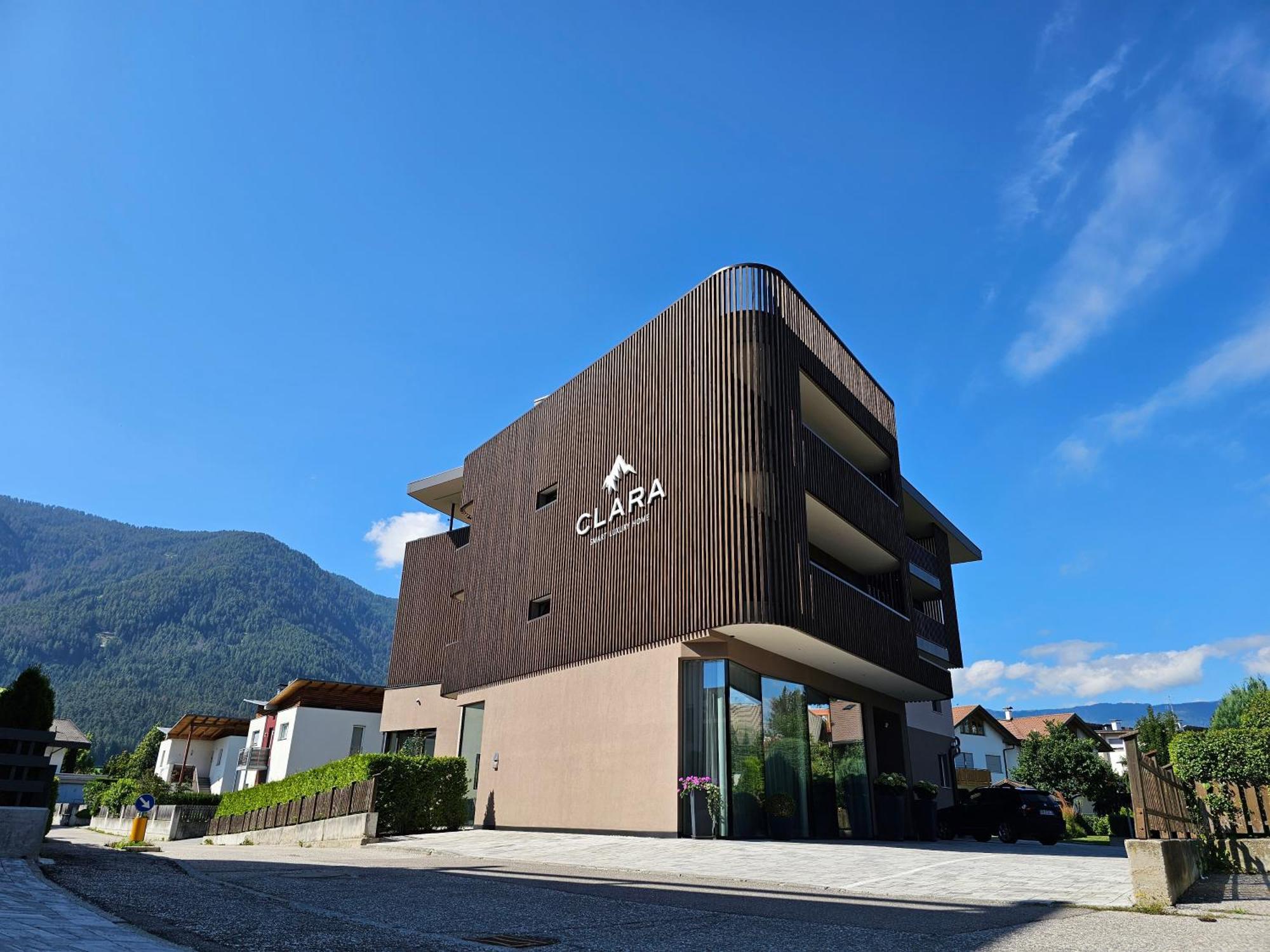 B&B Boutiquehotel Clara Bruneck Exteriör bild
